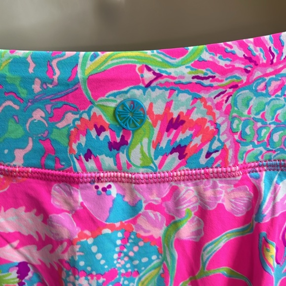 Lilly Pulitzer luxletic tennis skort with built in shorts. - Picture 3 of 7